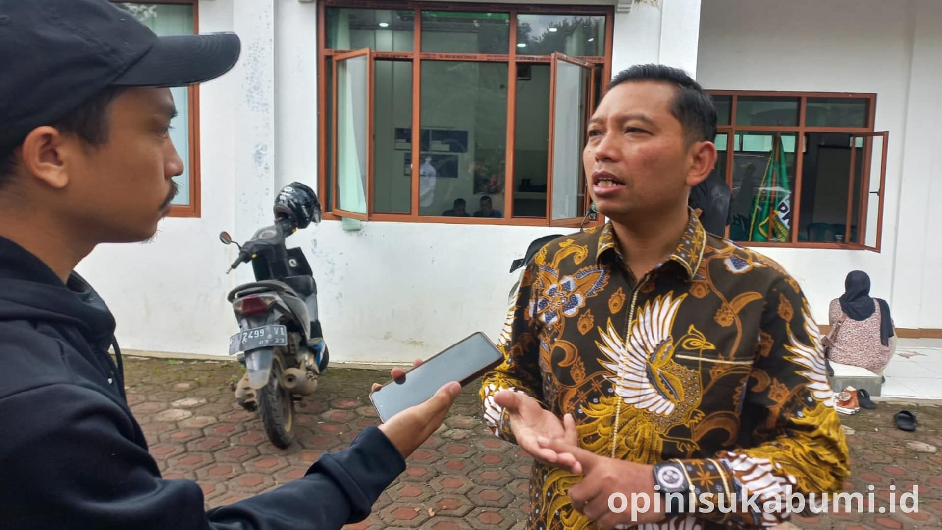 Sosialisasi Mbg, Zainul Munasikin : Masyarakat Mohon Bersabar, Bgn Tengah Mempersiapkan Dapur Untuk Peluncuran Tahap Ke-2 1 P Img 20250219 Wa0122 Scaled