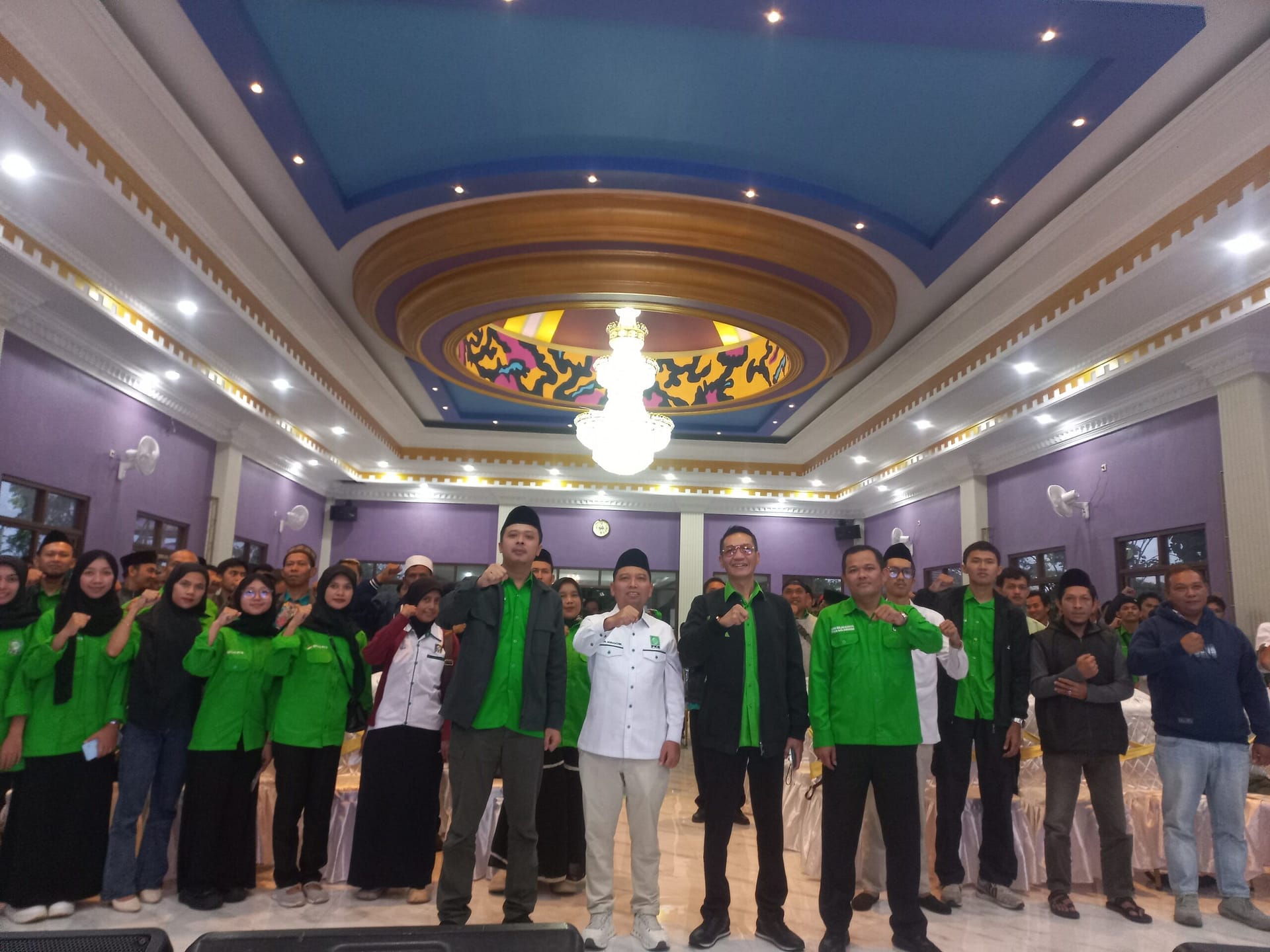 Tradisi Safari Ramadan Pkb, Bayu Permana : Relawan Jadikan Pengurus, Solusi Untuk Pkb Tambah Kursi Di Pileg Mendatang 1 Foto Bayu Permana Scaled