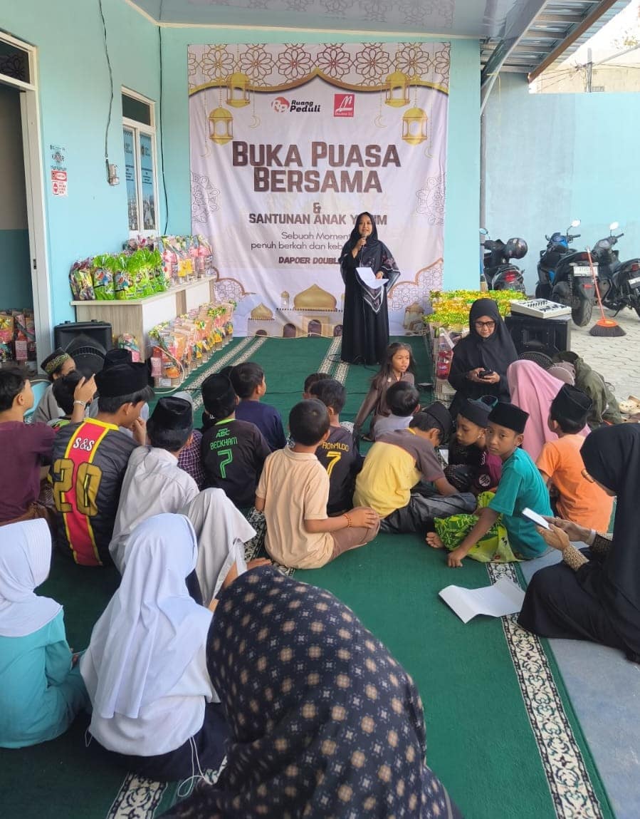 Momen Duo Yayasan Saat Berbagi Dengan Anak Yatim, Sambut Dengan Penuh Rasa Syukur. Agus Selamet : Upaya Menumbuhkan Nilai Kepedulian Terhadap Sesama 1 Oteeem
